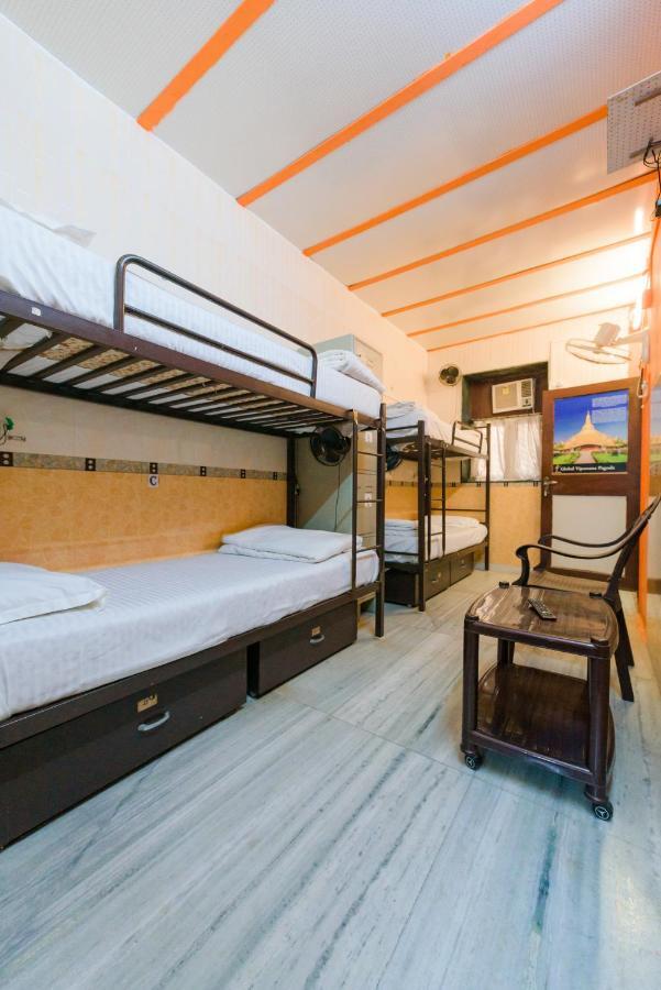 Traveller'S Inn Hotel - Fort 孟买 外观 照片